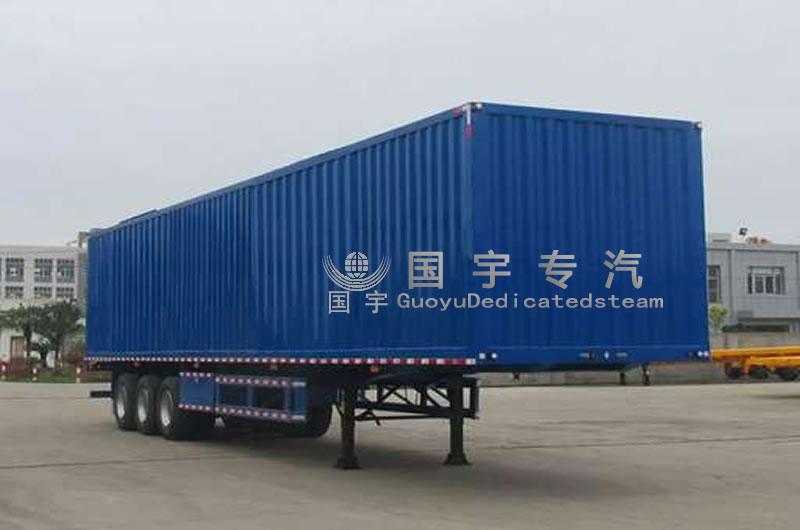廂式半掛車的駕駛注意事項(xiàng)和技巧，快來(lái)成為老司機(jī)吧